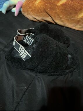 UGG Black Fluffy Slide Sandals with Logo Elastic Heel